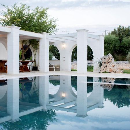 Trullo Cinquenoci Suite Locorotondo Exterior photo