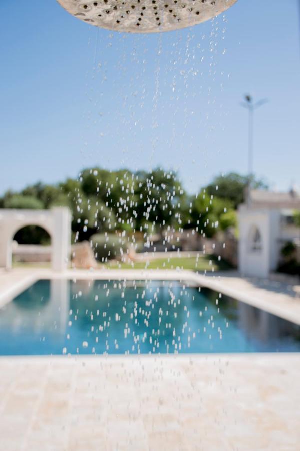 Trullo Cinquenoci Suite Locorotondo Exterior photo